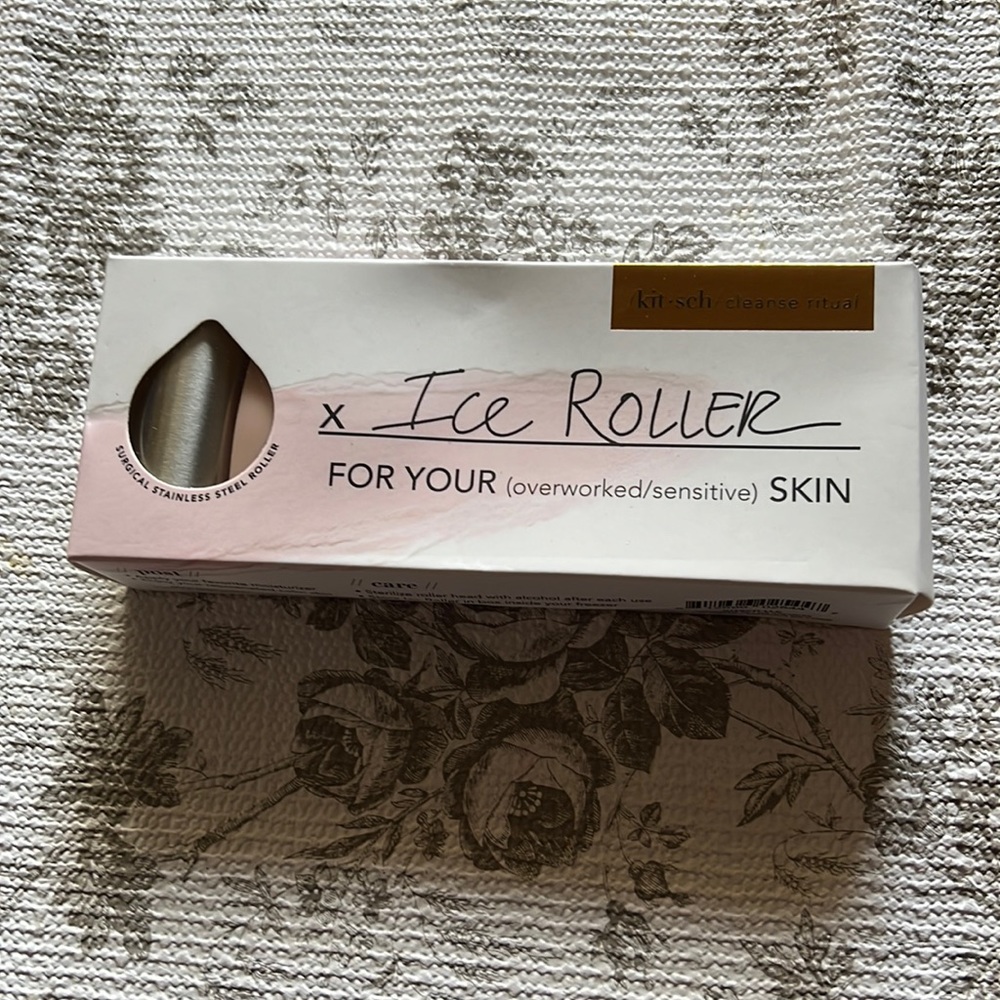 Kitsch ice roller